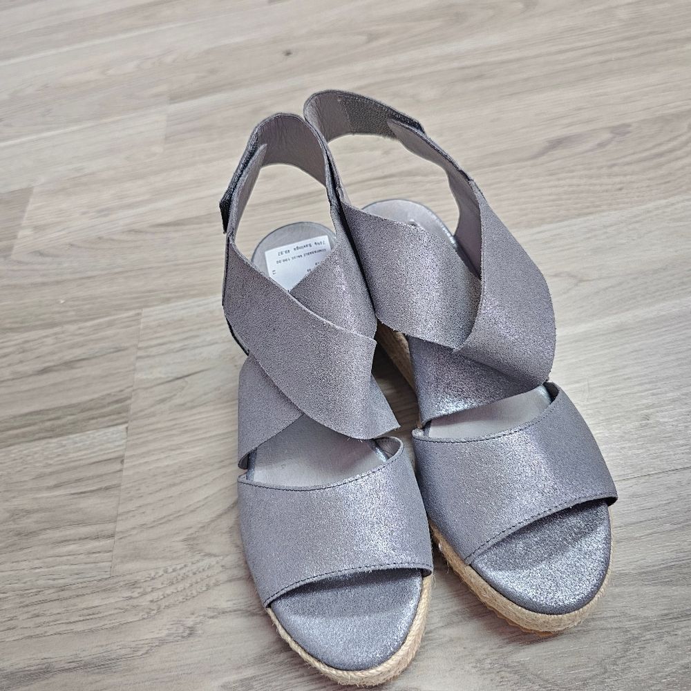 EILEEN FISHER 'willow' Espadrille Wedge Sandal In Pewter Metallic Suede Platform - Picture 2 of 8